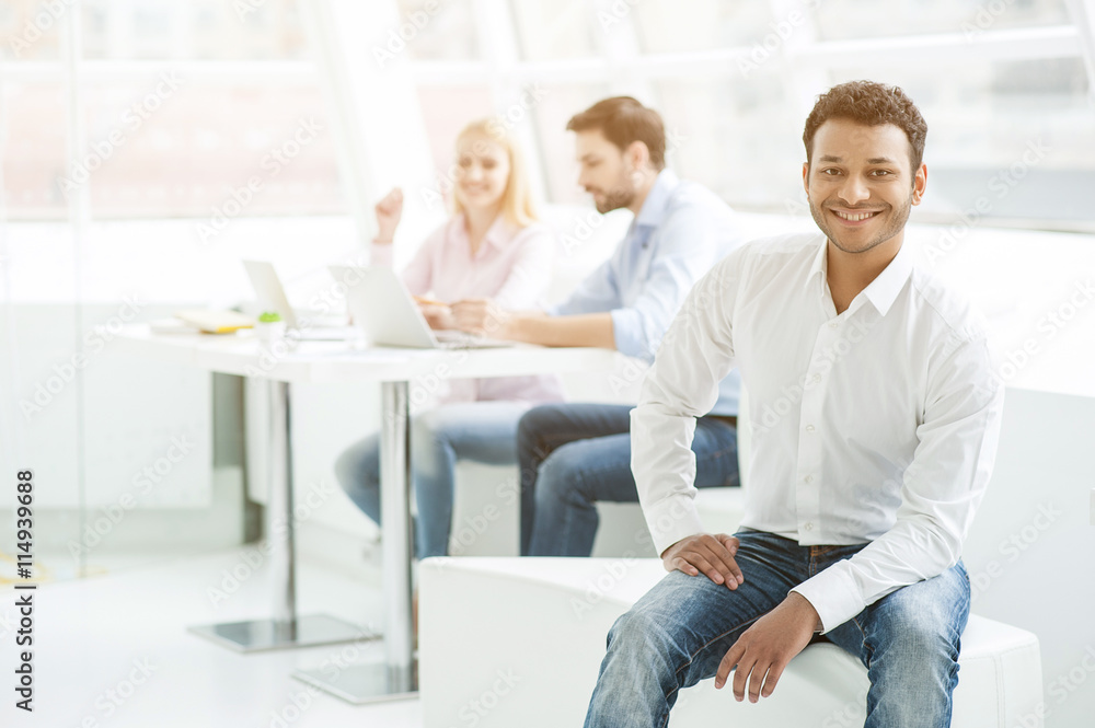 Obraz premium Young team of creatives at work