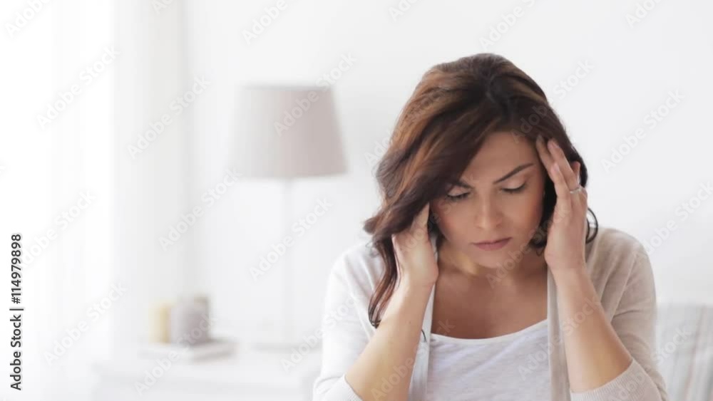pregnant woman in bed with headache at home 30 pregnant woman in bed with headache at home 30