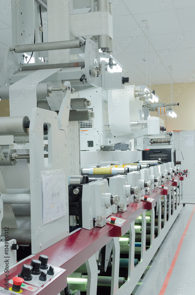 Flexo roll printing machine on packaging industry Flexo roll printing machine on packaging industry
