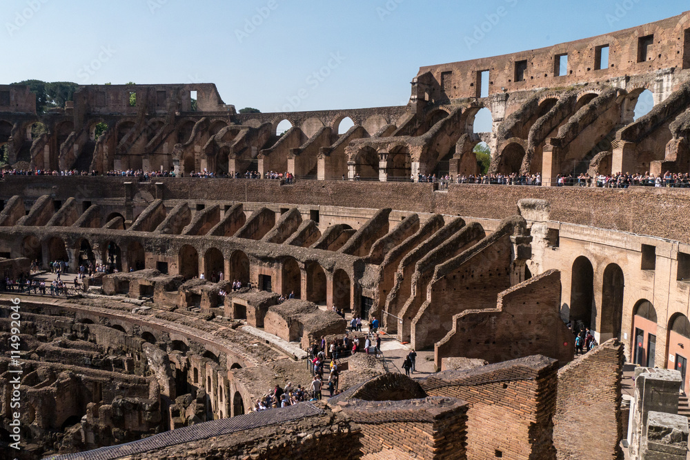 Innenraum des Kolosseum in Rom