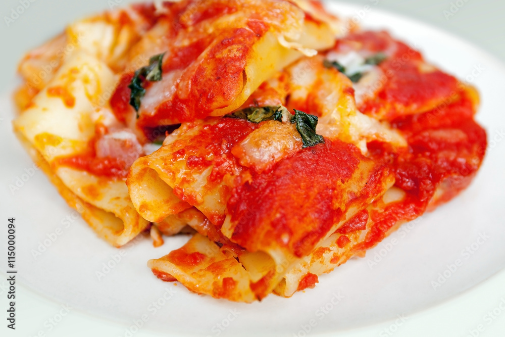 Baked pasta with tomato and mozzarella Baked pasta with tomato and mozzarella