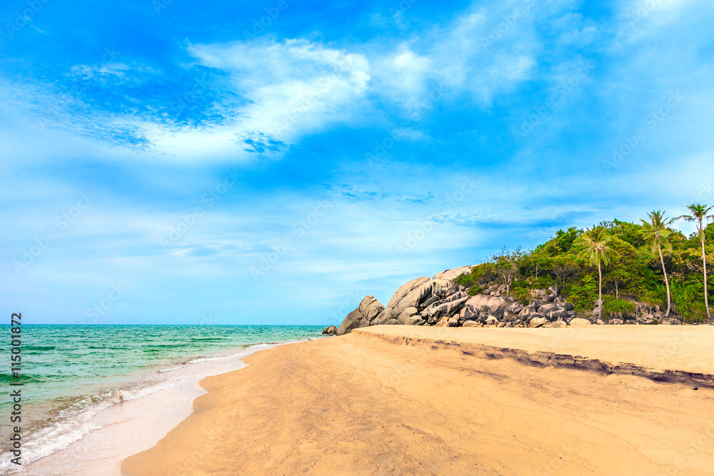 Calmness beautiful seaside with cloudy blue sky Calmness beautiful seaside with cloudy blue sky