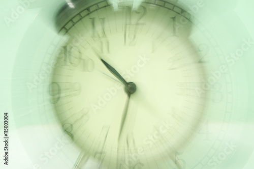 zoom-out alarm clock to movements