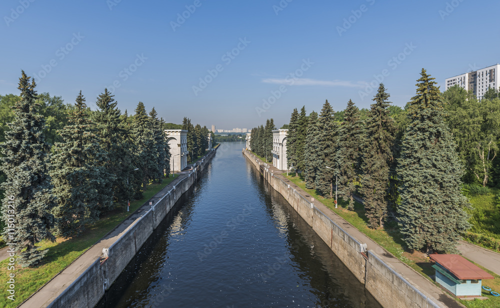 The gateway No. 9 canal. Moscow's Mnevniki.