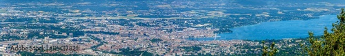 Ville de Genève et lac Léman vus depuis le mont Salève