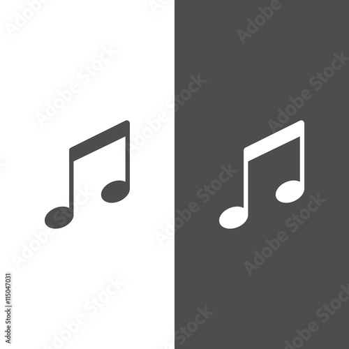 Icono de nota musical sobre fondos blanco y negro