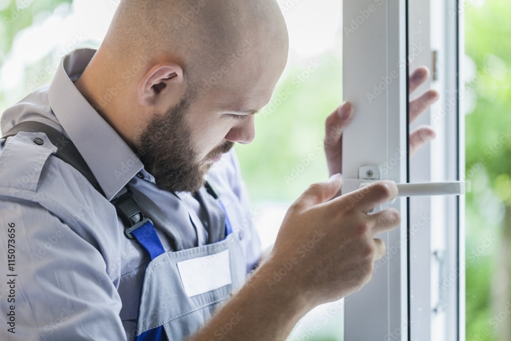 Fototapeta premium Windows installation worker.