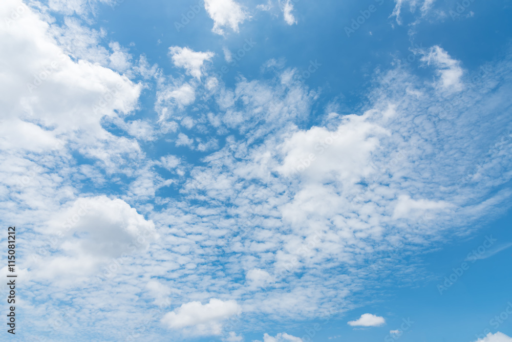 Blue sky with cloud in sunny day, nature background. Blue sky with cloud in sunny day, nature background.