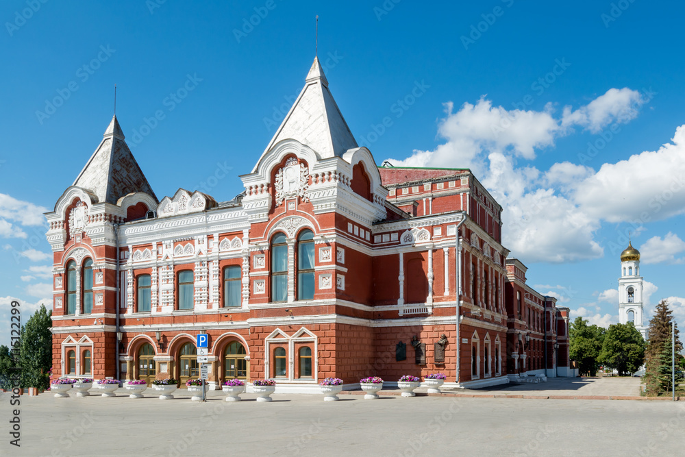 building of the drama theater in Samara