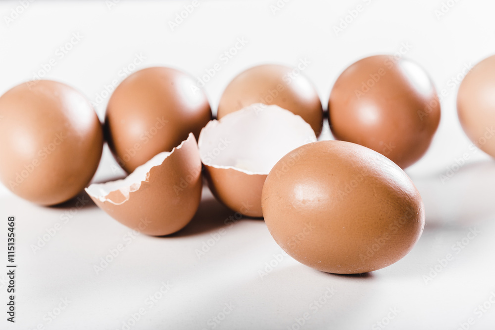 eggs isolated on white background eggs isolated on white background