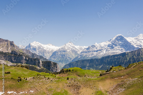 Interlaken  Dorf  Schynige Platte  Berner Oberland  Alpen  Eiger  Schreckhorn  Wetterhorn  Wanderweg  H  henweg  Grindelwald  First  Sommer  Schweiz