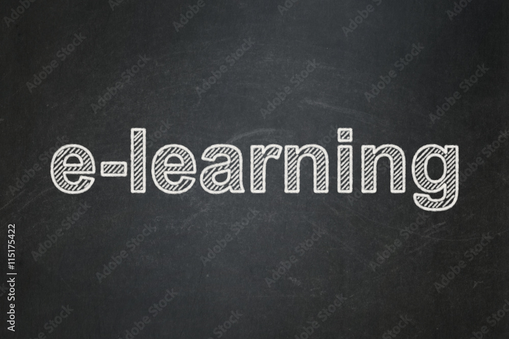 Obraz premium Learning concept: E-learning on chalkboard background