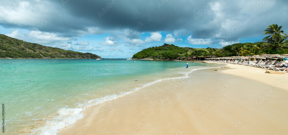 Obraz premium Pinel island, Caribbean sea