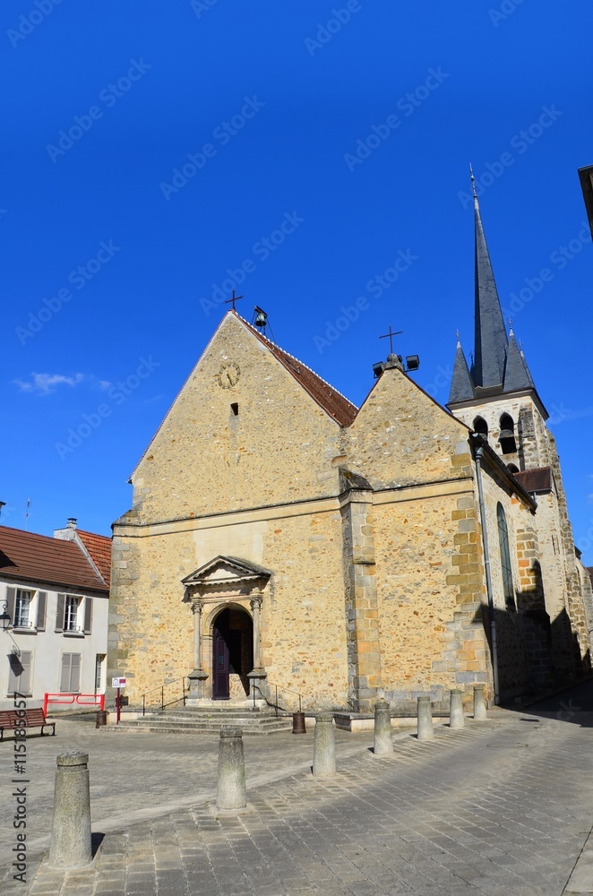 Obraz premium Eglise Saint-Martin, ville de Jouy -en-Josas