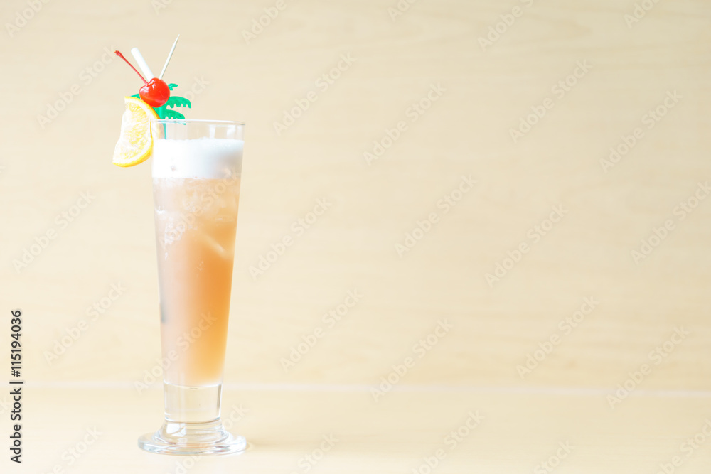 Sex on the beach cocktail