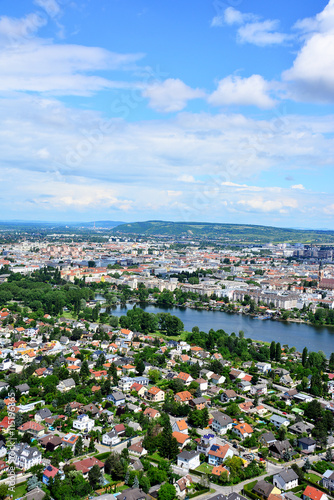 Blick vom Donauturm auf Wien und Alte Donau