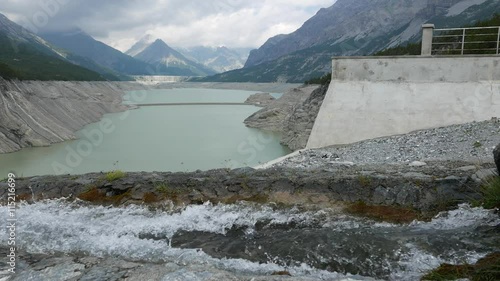 Laghi apini photo