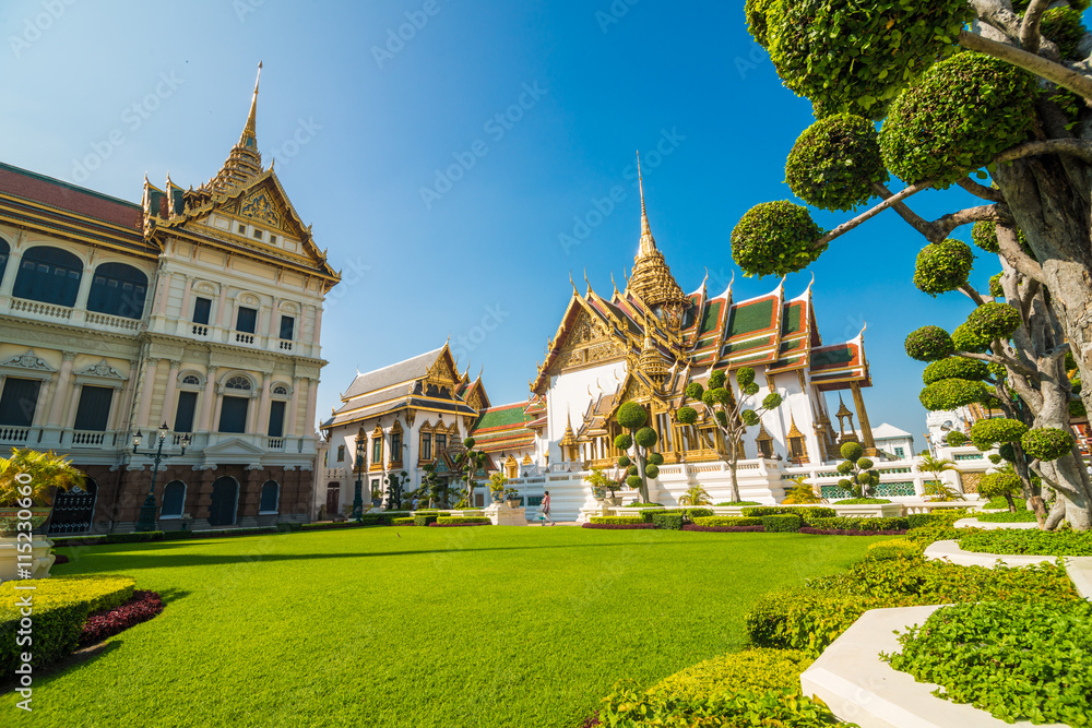 Royal grand palace Wat pra kaew with blue sky in Bangkok Royal grand palace Wat pra kaew with blue sky in Bangkok