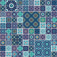 Keuken achterwand Portugese tegeltjes patronen Sierlijk patchwork dessin met ornamenten  © iulilel