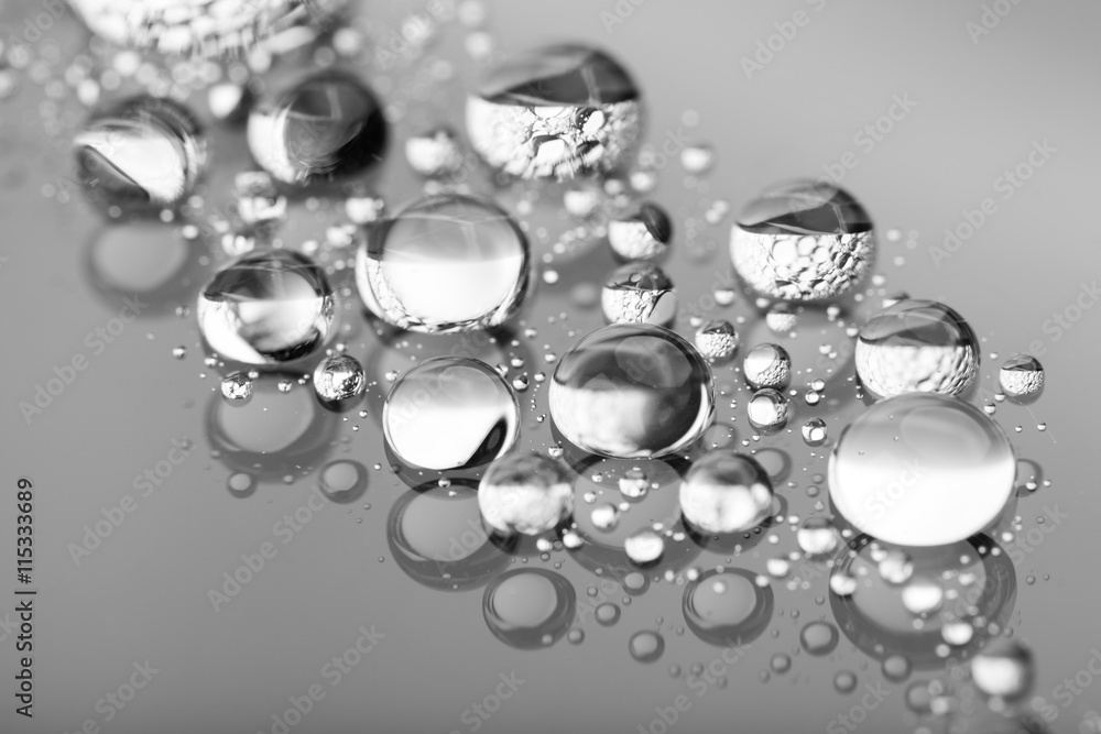 Fototapeta premium drops of water-repellent surface in black & white