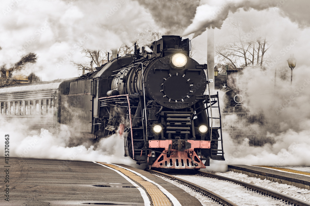 Retro steam train. - obrazy, fototapety, plakaty 