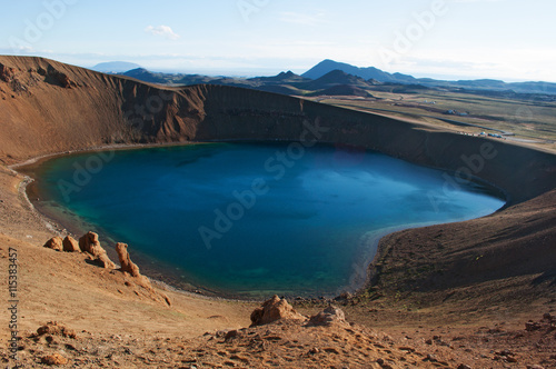 Islanda: vista del cratere e del lago di Viti nella caldera di Krafla, nella regione di Myvatn, il 28 agosto 2012