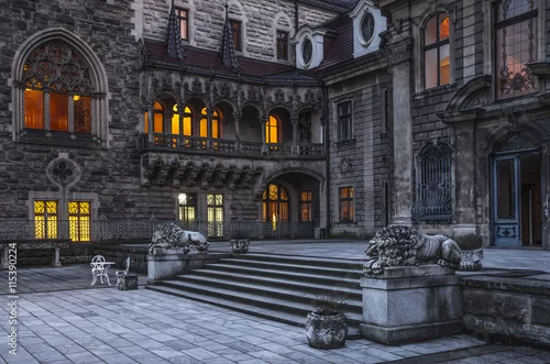 Fototapeta schody do zamku w Mosznej Polska 