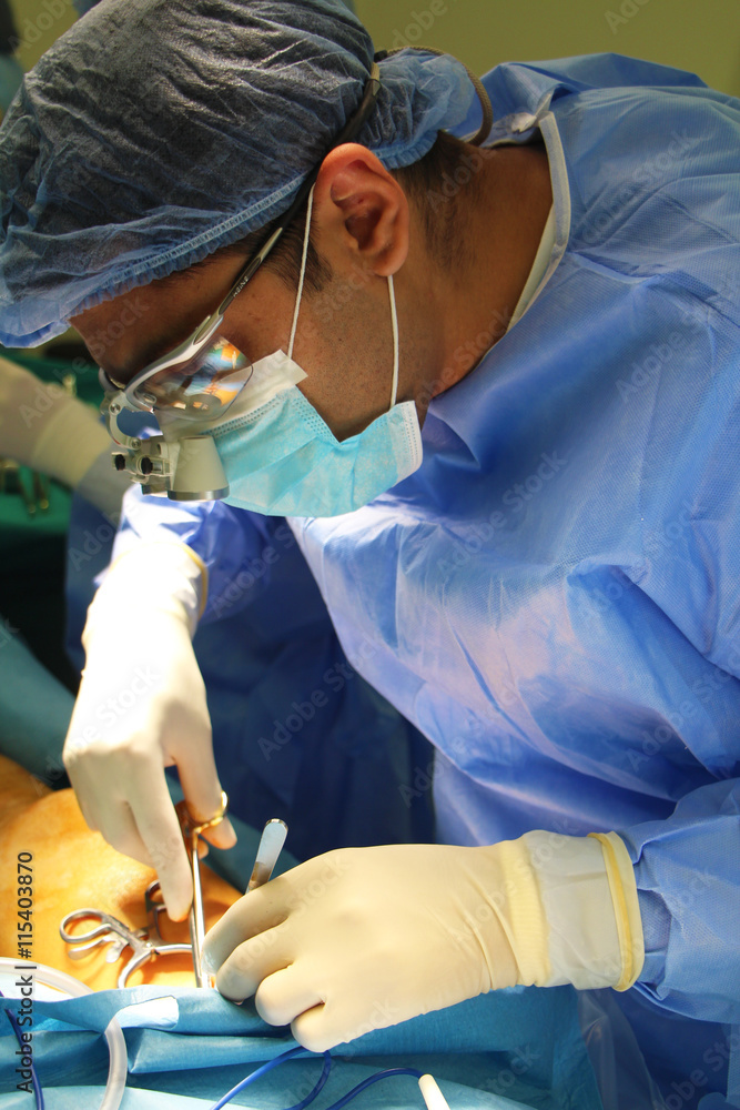 surgeon surgeon