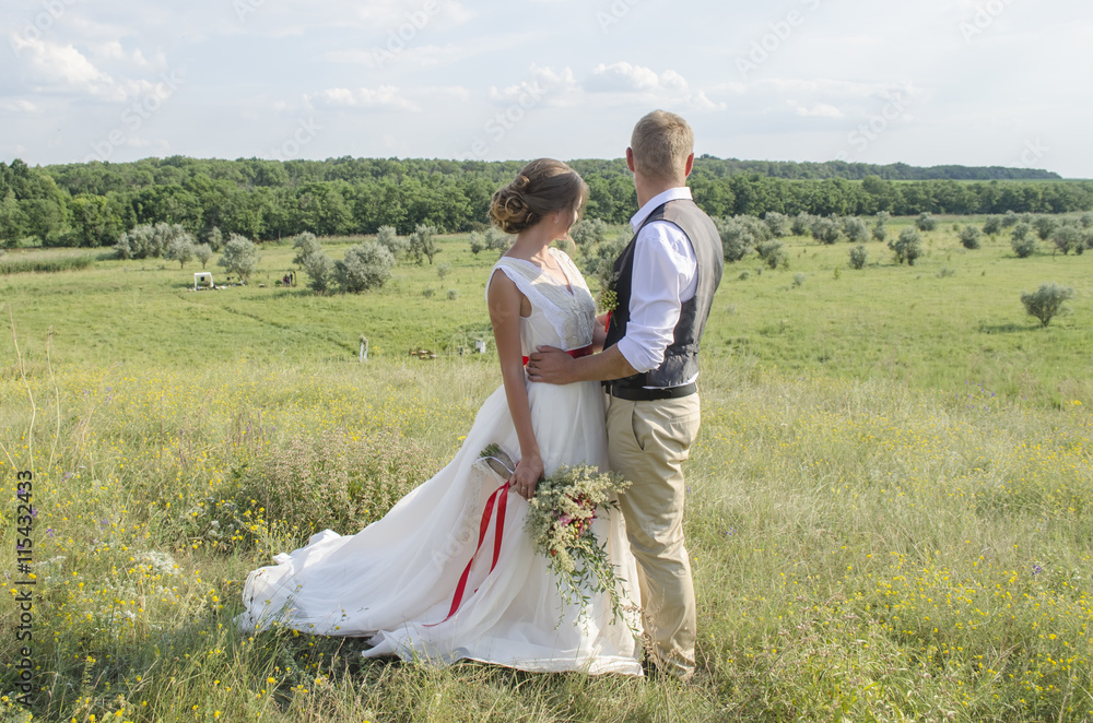Fototapeta premium couple in love outdoors in Sunny day