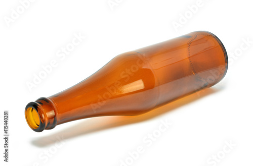 Obraz na płótnie Empty beer bottle isolated on white