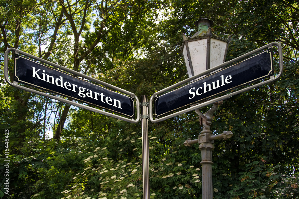 Fototapeta premium Schild 105 - Schule