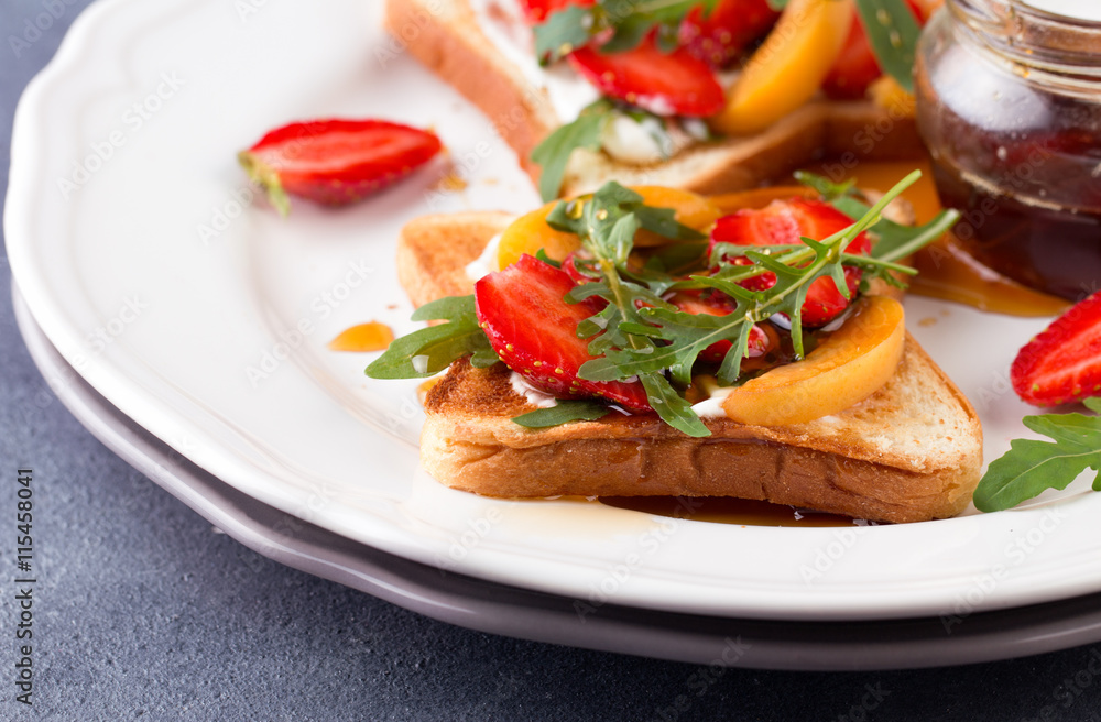 French toast with fresh strawberries and peaches French toast with fresh strawberries and peaches