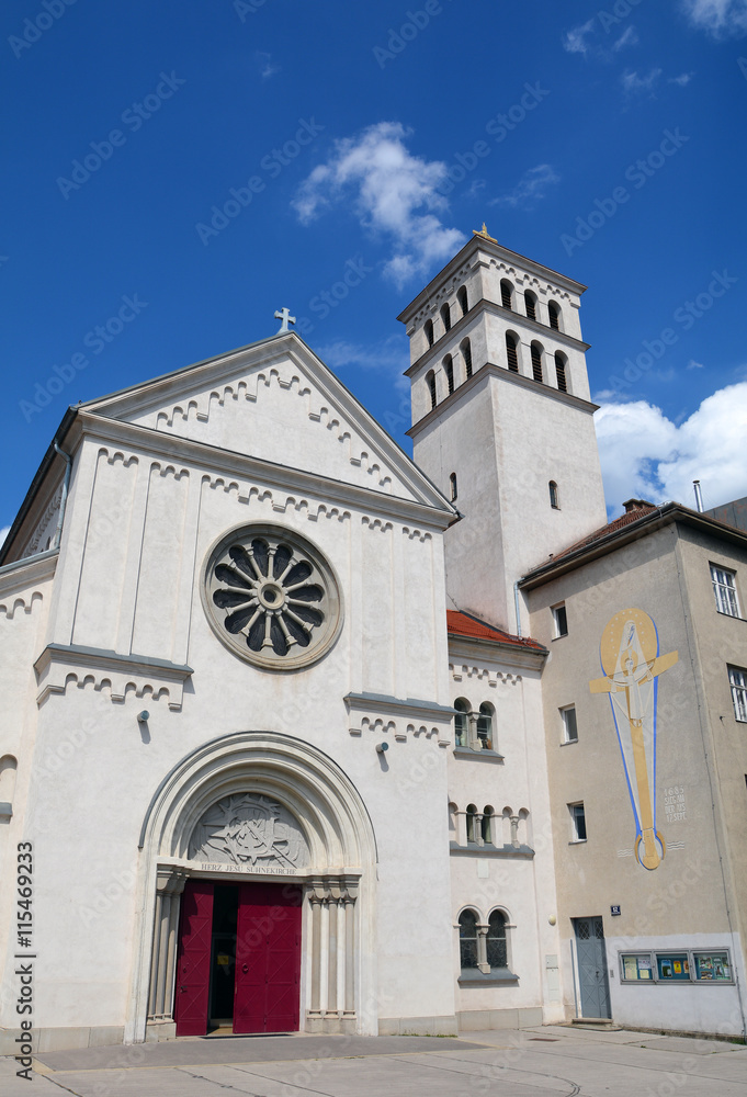 Fototapeta premium Herz-Jesu-Sühnekirche, Wien