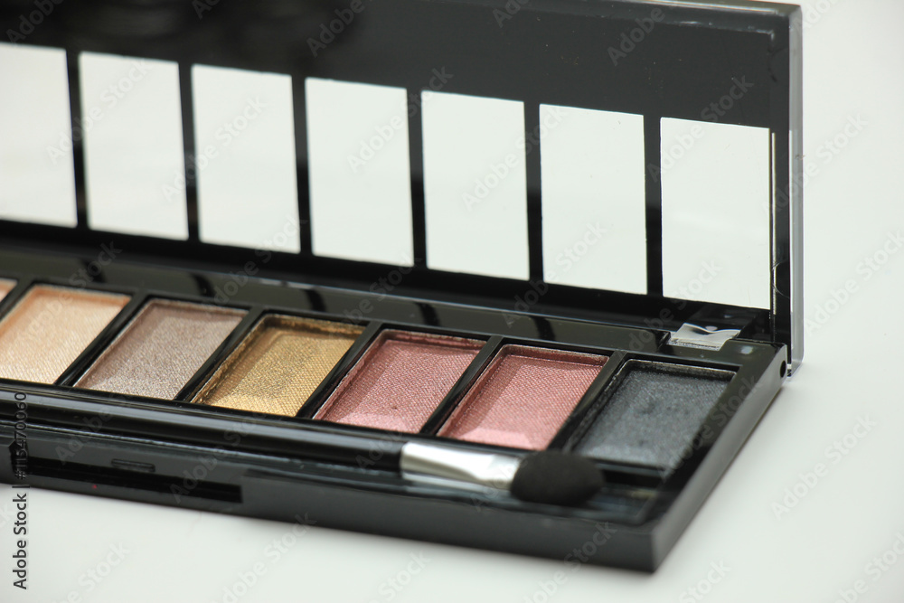Eye shadow palette Eye shadow palette