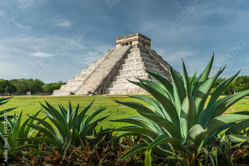 Pyramid of Kukulcan photo