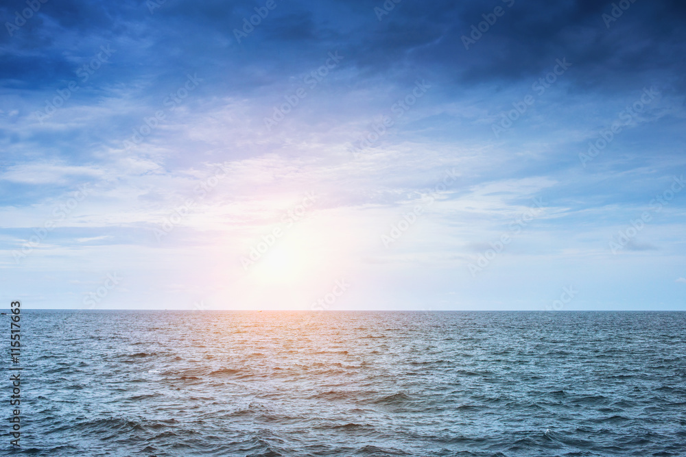 Fototapeta premium Sunshine ocean scenery Xunliao Bay