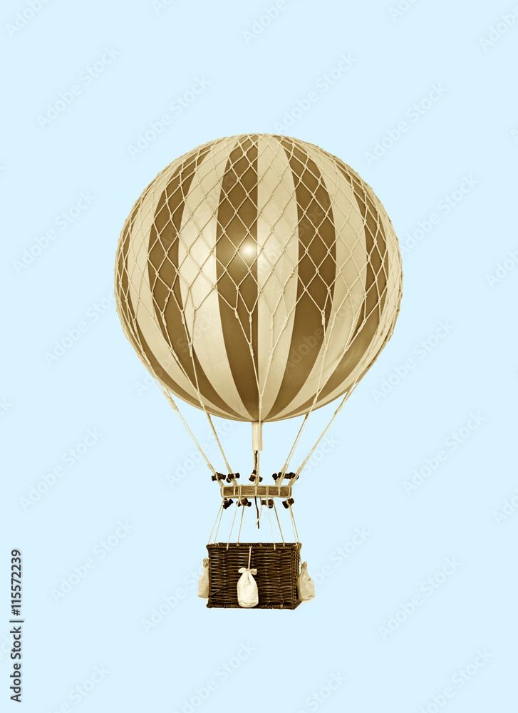 Obraz premium Old fashioned helium balloon on blue sky