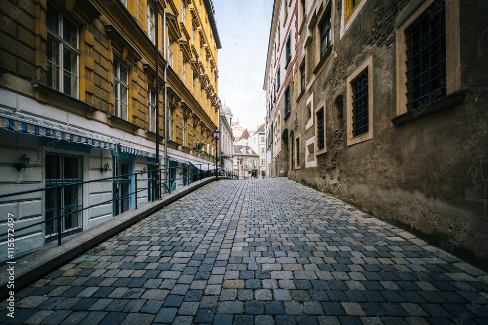Griechengasse, a narrow cobblestone alley in Vienna, Austria.