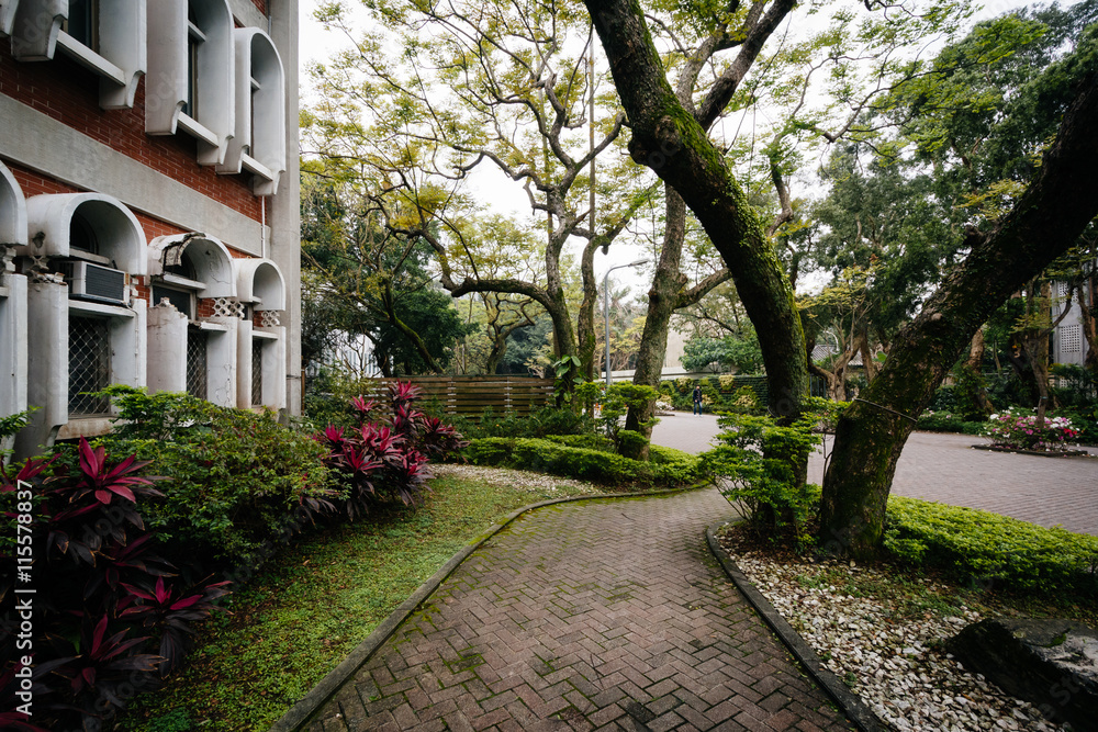 Trees and a building along a path at National Taiwan University,