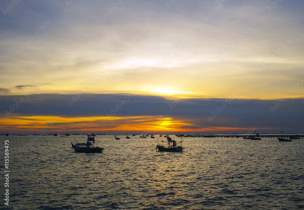 Fototapeta premium Landscape with sunset at the seashore and beautiful sky, Bangpha, Thailand 