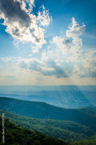 Crepuscular rays over the Shenandoah Valley, seen from Little St