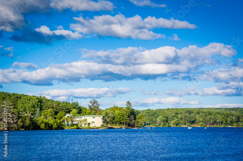 Lake Winnipesaukee in Merideth, New Hampshire. © jonbilous