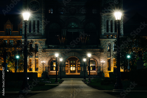 The Legislative Assembly of Ontario at night  at Queen s Park  i