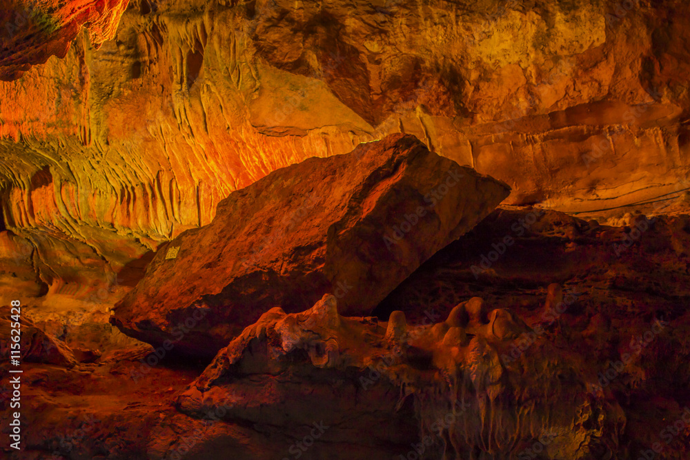 limestone cave stalactite stalagmite Prometheus georgia multicolor