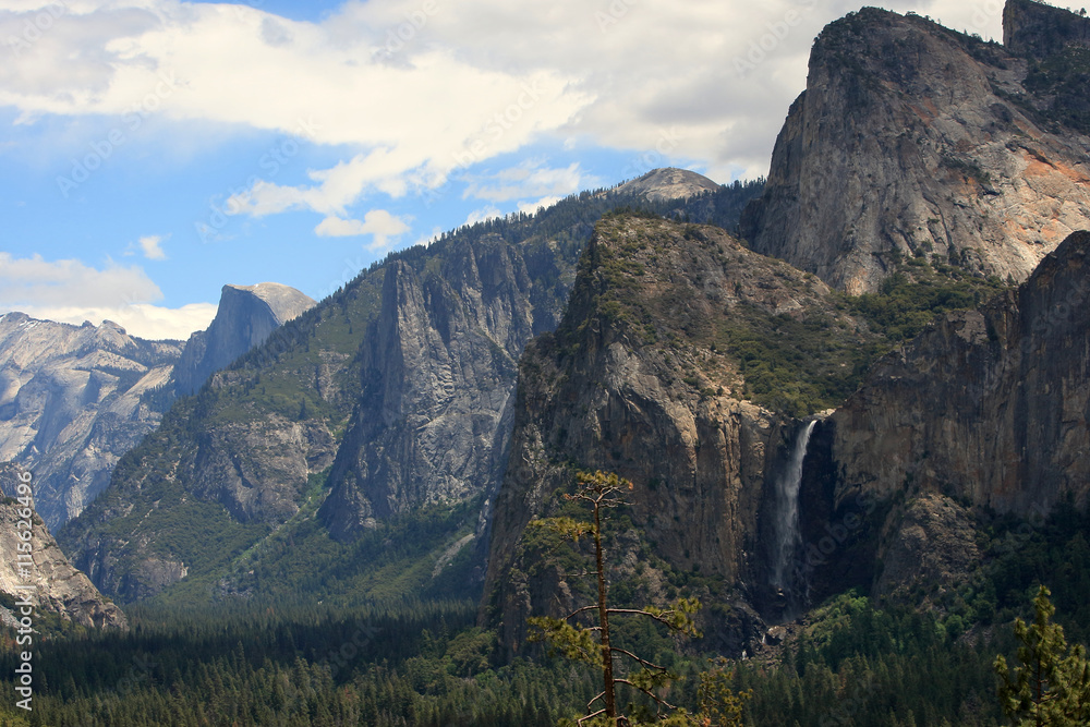 Yosemite Valley, Half Dome, Tunnel View