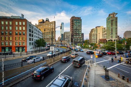 View of an intersection in SoHo, in Manhattan, New York. © jonbilous