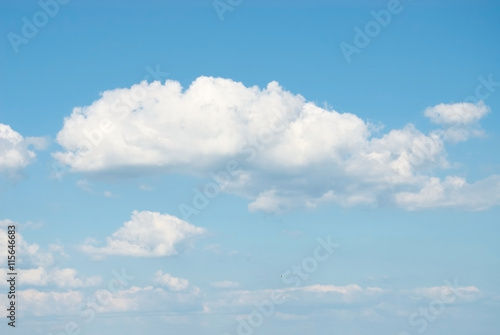 Fototapeta Naklejka Na Ścianę i Meble -  Beautiful sky with clouds