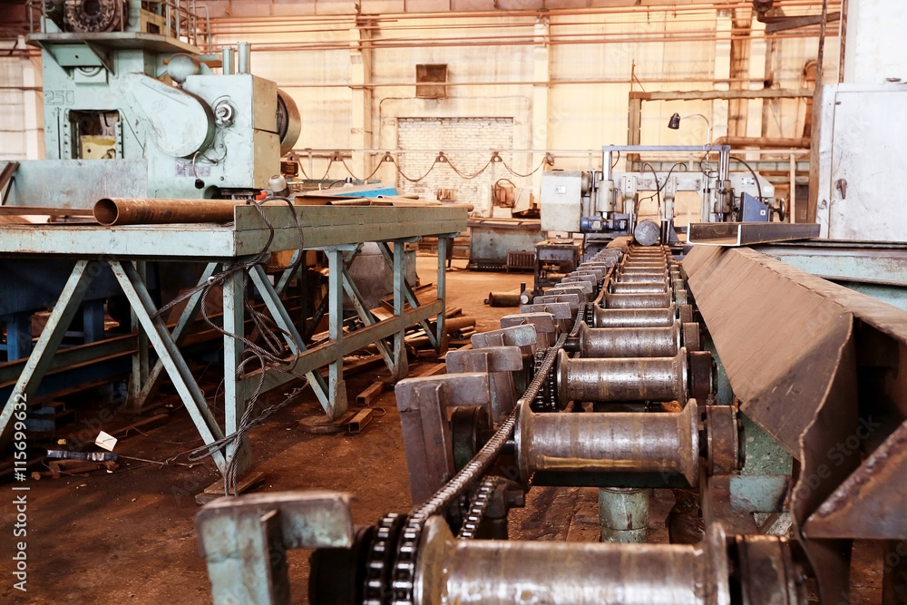 turning equipment machinery factory old