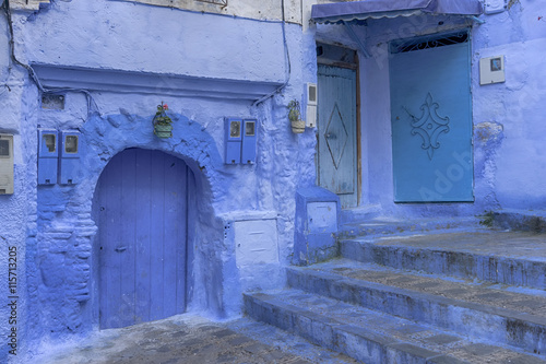 callejuelas en azul de la medina de Chefchaouen en Marruecos © Antonio ciero