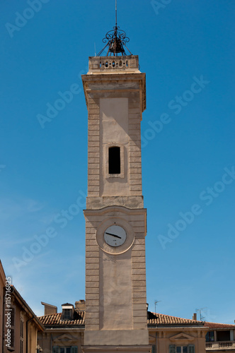 Nîmes, la tour de l'horloge.
